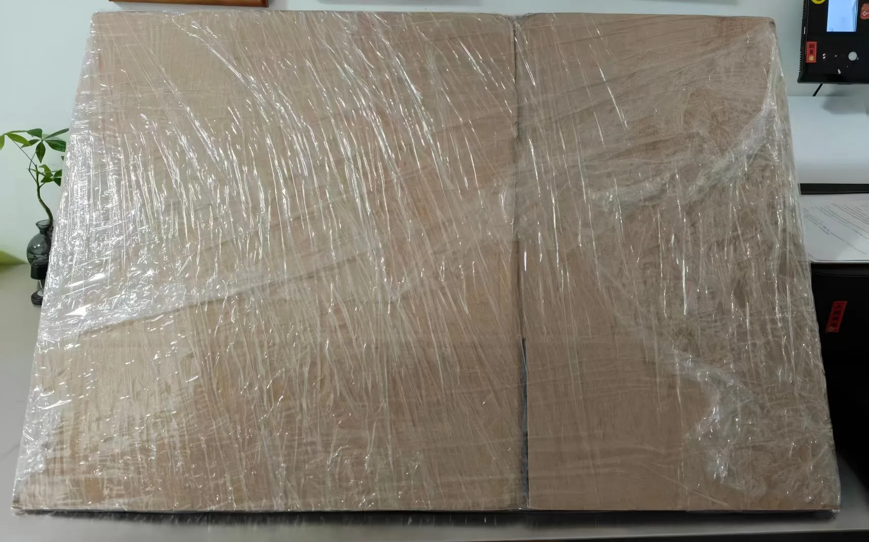 Нові зразки успішно відправлені міжнародному клієнту