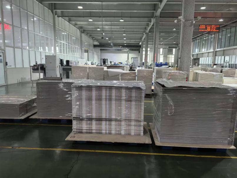 Посилення наших стандартів контролю якості для глобальної паперової упаковки