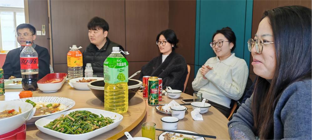 Wraps Up Holiday Cheer and Unboxes a Fresh Start